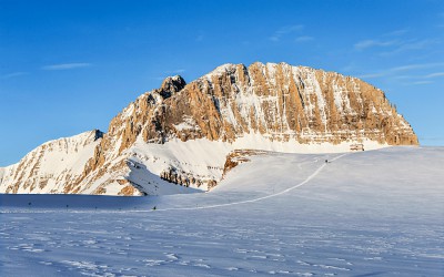 Your Seasonal Postcards from Greece