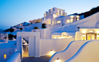 Canaves Oia Resort: Luxury Nestled in Rock