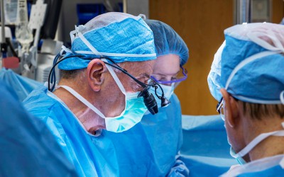 Greek Doctor Carries out First US Uterus Transplant