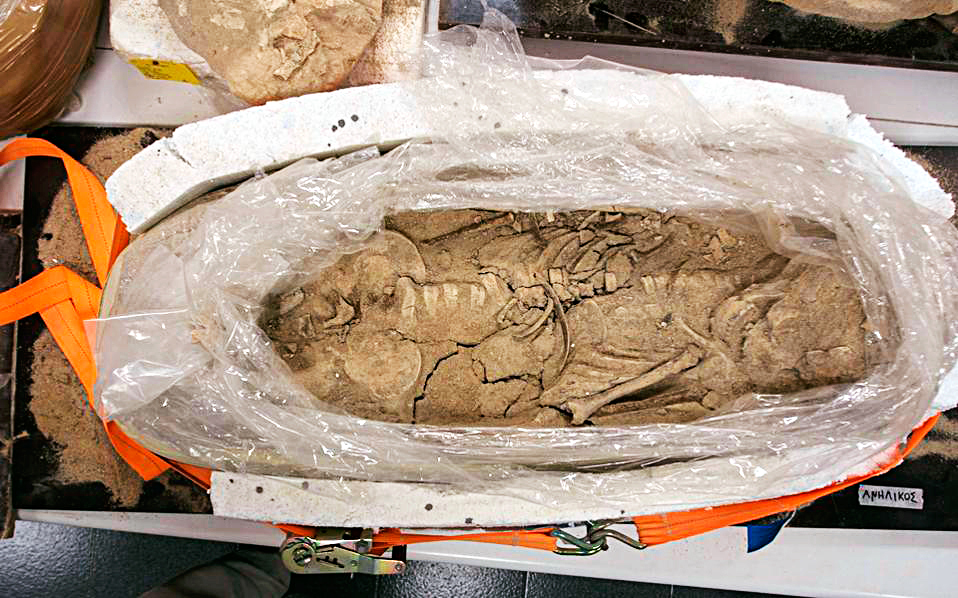 Ancient Greek Skeletons Get the CSI Treatment Greece Is