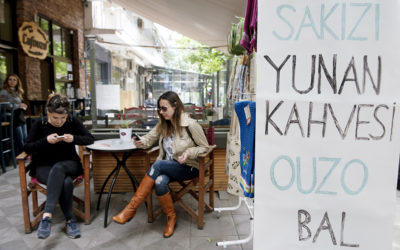 Turkish Visitors Provide Northern Greek Cities With Tourism Boost