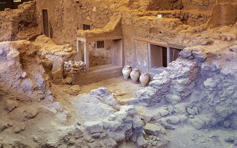 A Step Back in Time: Santorini's History - Greece Is