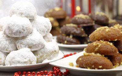 Christmas Recipes: Classic Melomakarona and Kourabiedes