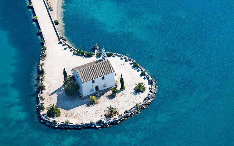9 Of the Best Little Greek Churches to Get Married In - Greece Is