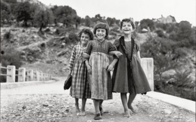 Robert McCabe’s Images of Greece Showcased at NYC Event