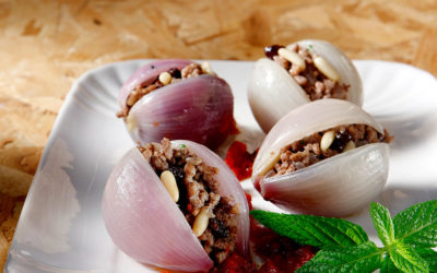 DIY Greek Food: Stuffed Onion Recipe from the North Aegean
