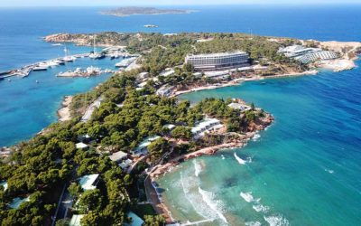 Greek Hotels Eyeing Dates for Reopening