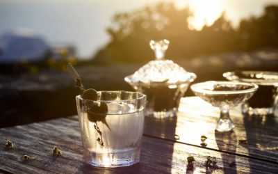 Two World Famous Bars to Pop-Up on Santorini