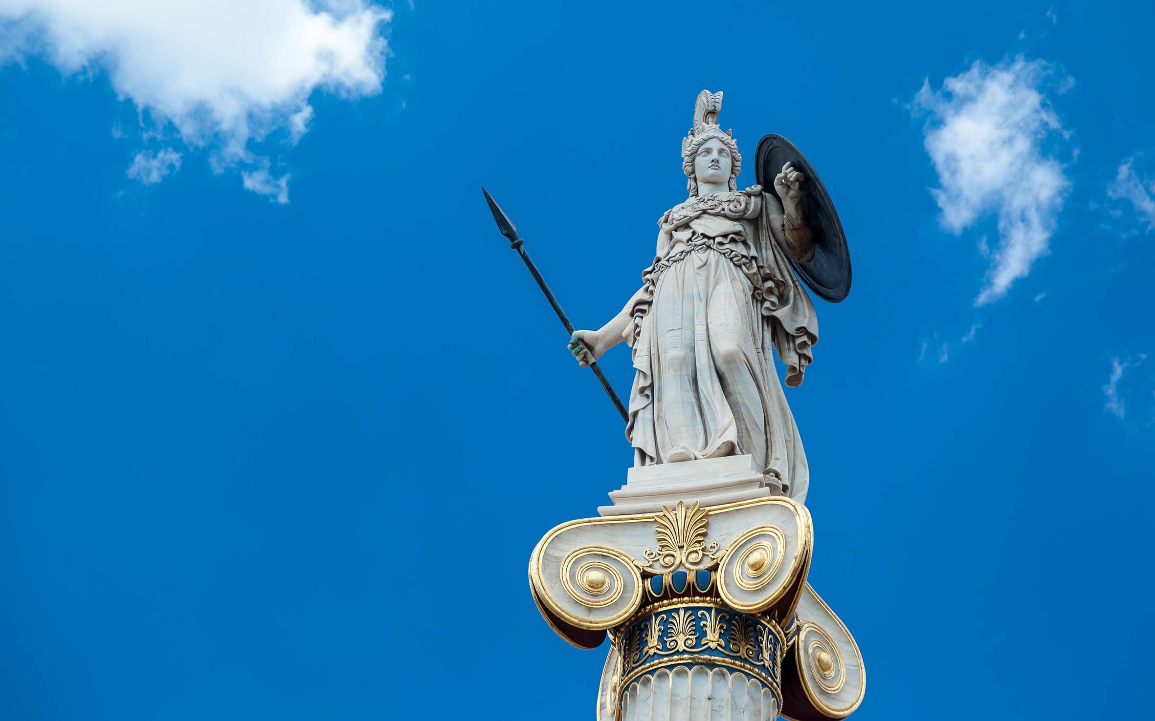 statue of athena in the parthenon