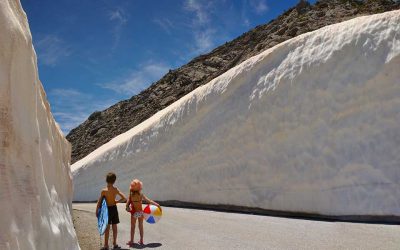 Sea, Sun & Snow: Viral Photo Beautifully Captures Crete’s Contrasts