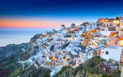 Santorini Among Top Honeymoon Spots for Brits