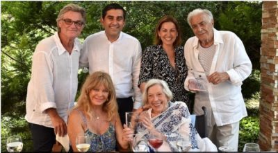 Skiathos Offers Honorary Citizenship to Hollywood’s Richard Romanus & Anthea Sylbert