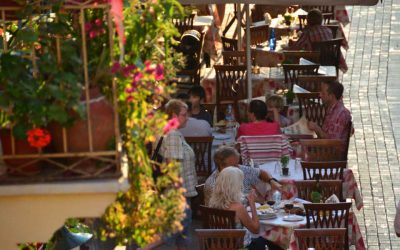 Tourism Minister: Arrivals 40-50% Higher Compared to 2020