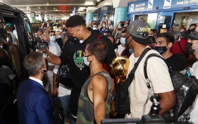 “Antetokounbros” Return to Greece with NBA Trophy