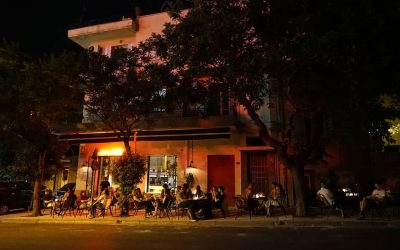 10 Reasons to Hang Out in Neos Kosmos This Summer