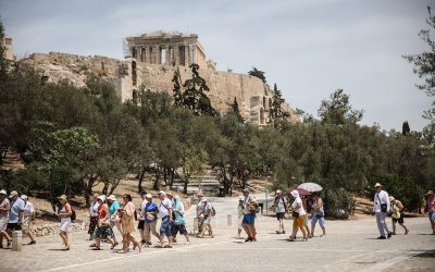 Greece’s Tourism Faces Challenges as Heat Waves Persist