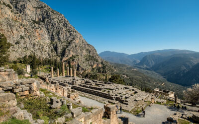 When Gods Were Tourists: Greece’s Sacred Travel Hubs